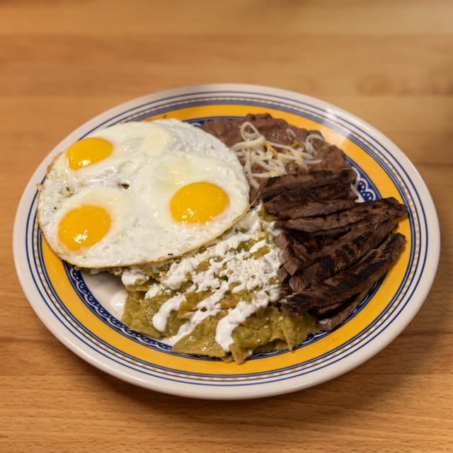 Chilaquiles.